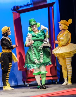 Kto rozśmieszy pechowego nosorożca - Scena Małego Widza z Teatrem Baj